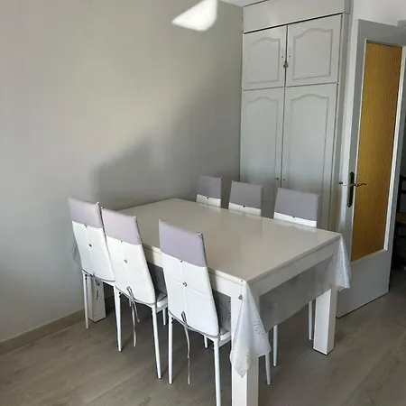 Piso Vacacional En Mas Busca パラウ・サベルデラ
